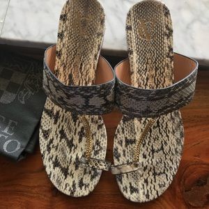 Vince Camuto leather sandals 9
